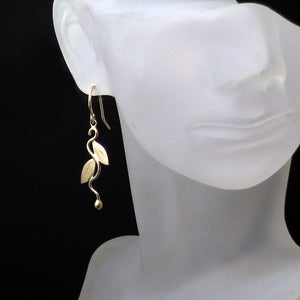 Leaf Design Earrings in Yellow Gold