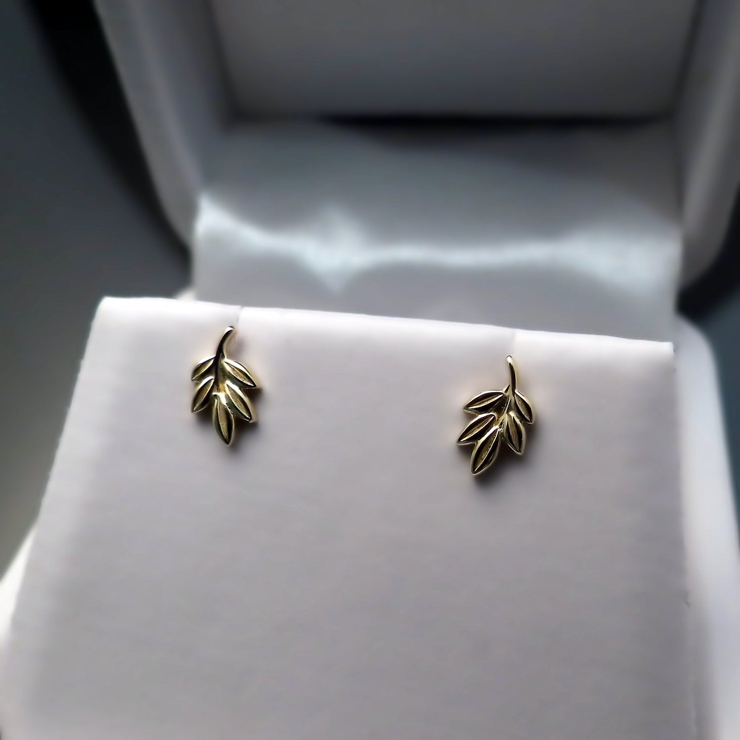 tiny gold leaf studs earrings