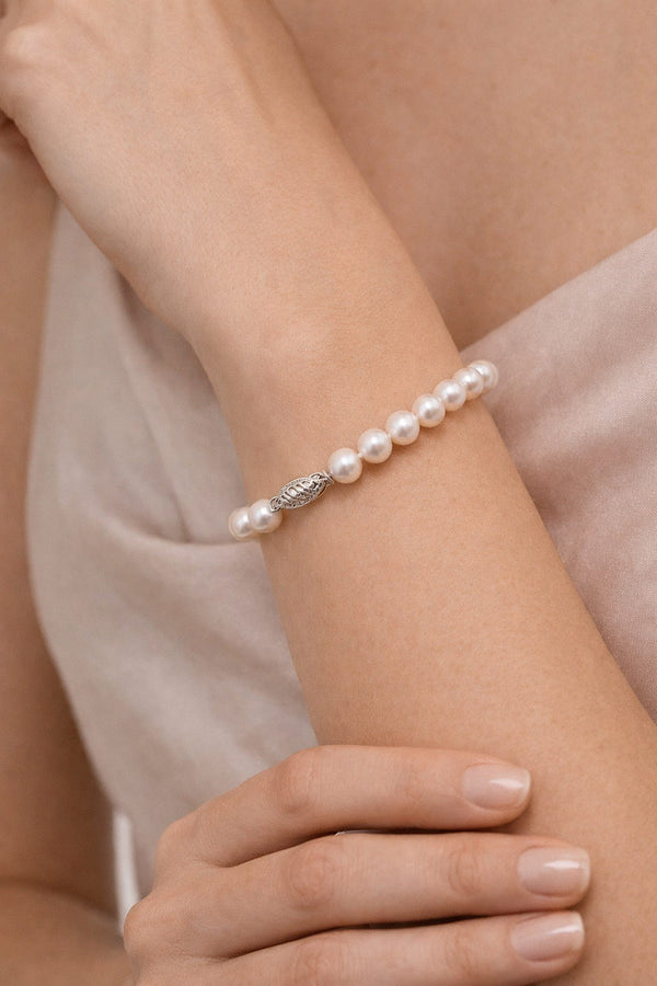 Classic White Pearl Bracelet | 6 mm - 6.5 mm Pearls with a 14K