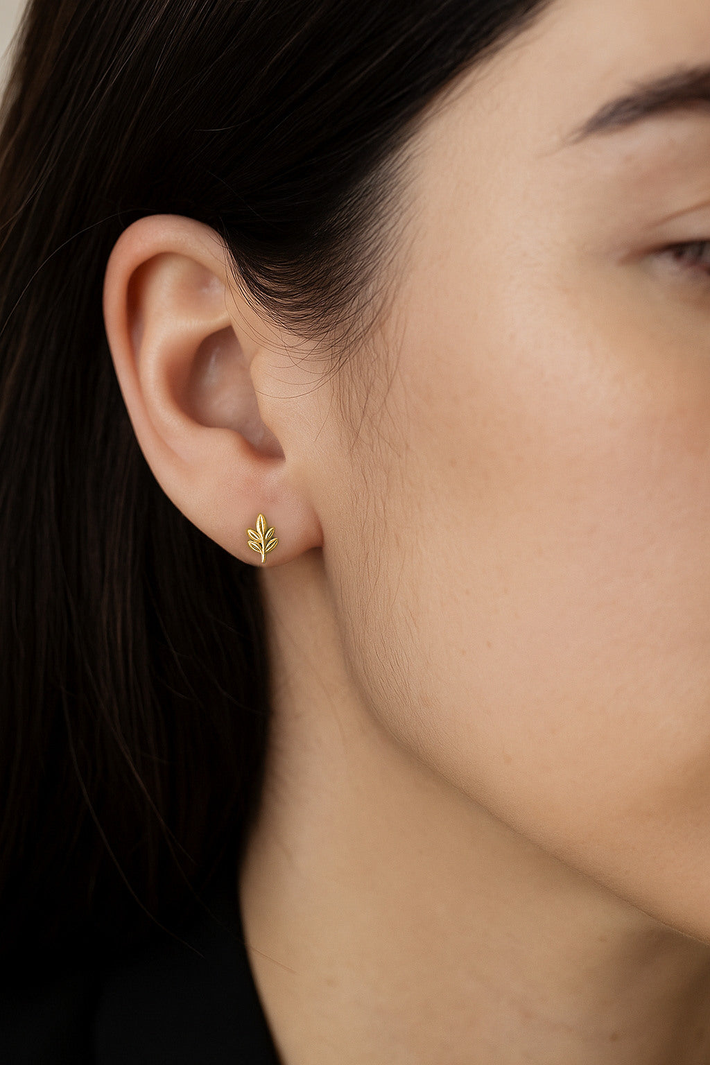 tiny leaf studs earrings yellow gold