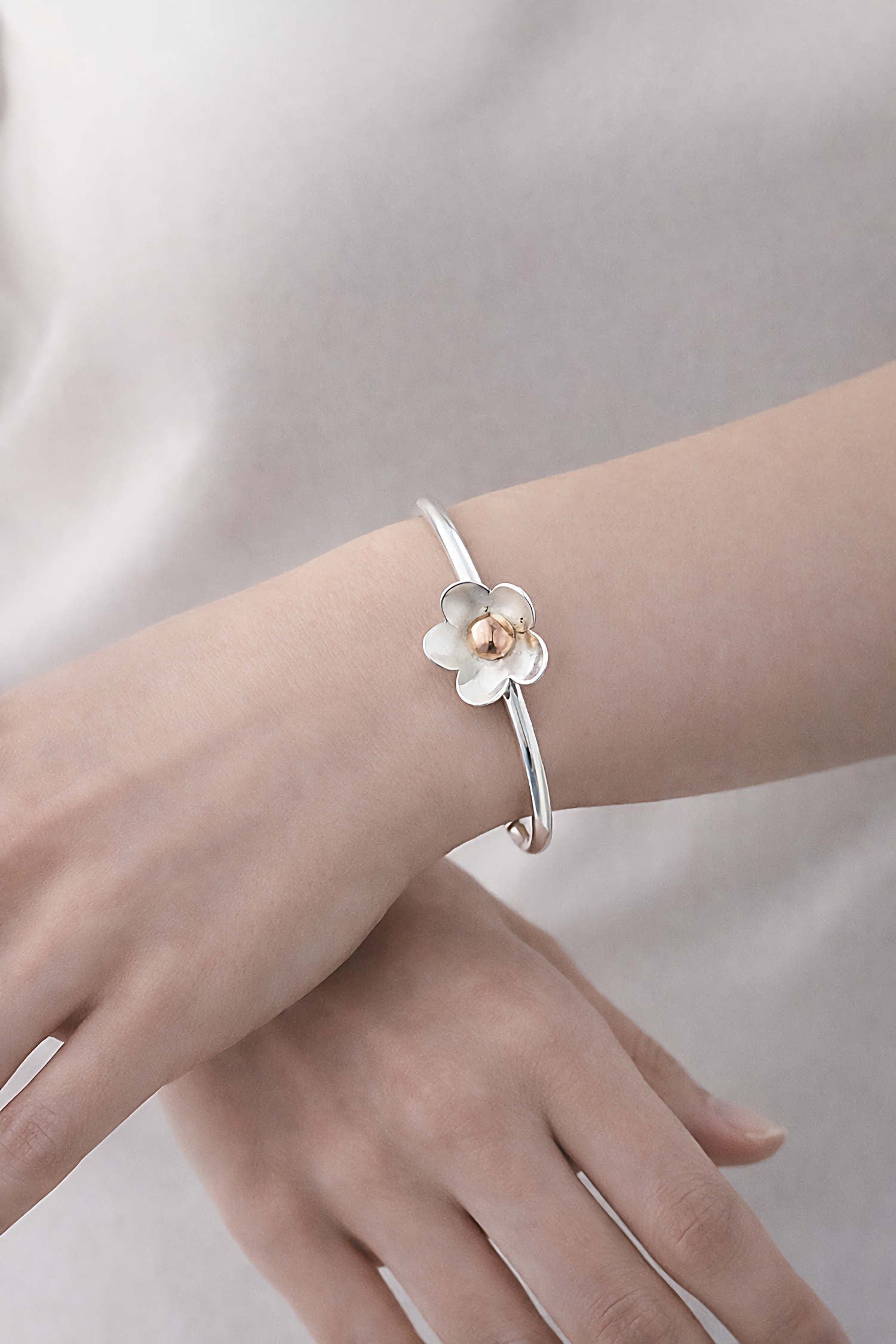 two tone daisy cuff bracelet