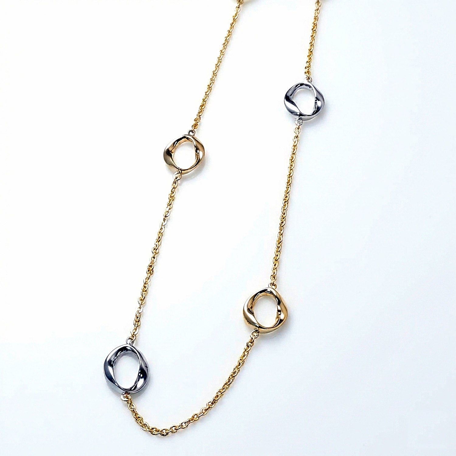 modern two tone gold necklace
